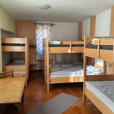 Ostello Hostel Jozl *