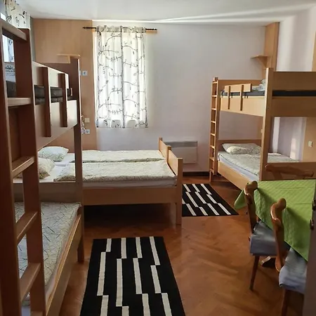 Hostel Jozl Ostello